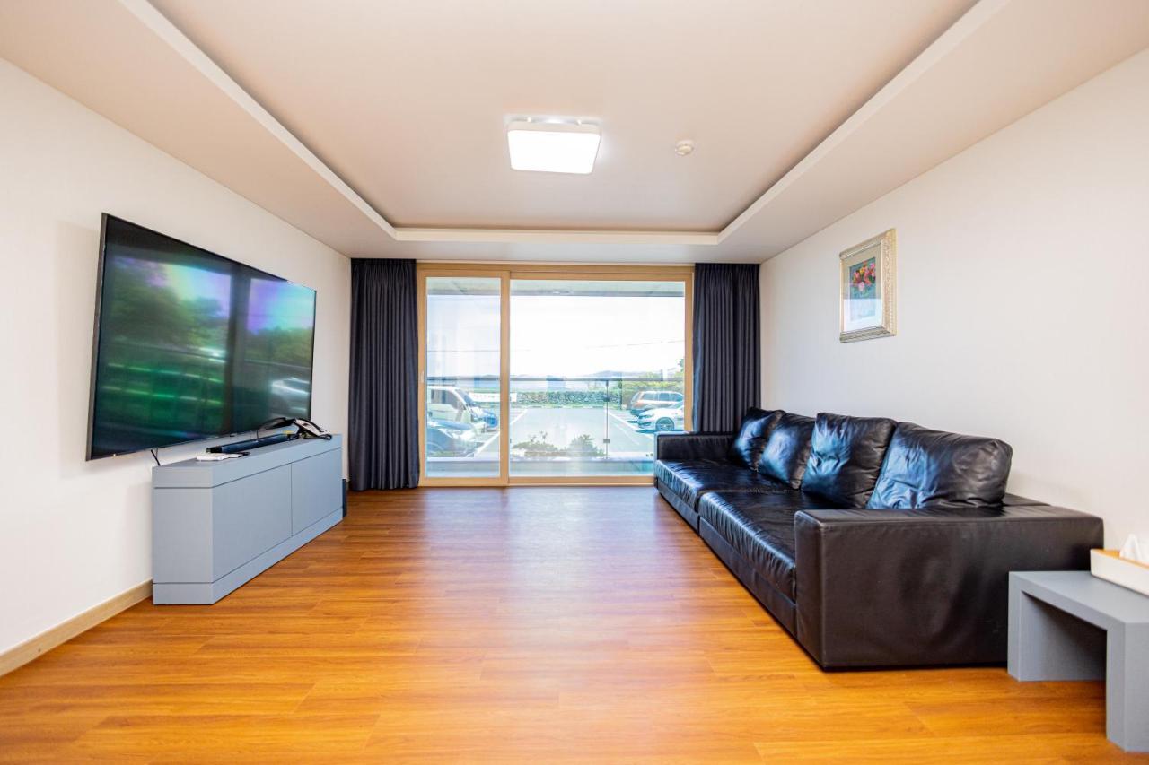 Jeju Arumdaun Resort Sihung-ni Экстерьер фото