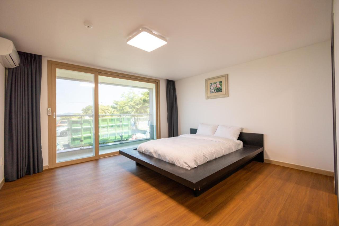 Jeju Arumdaun Resort Sihung-ni Экстерьер фото
